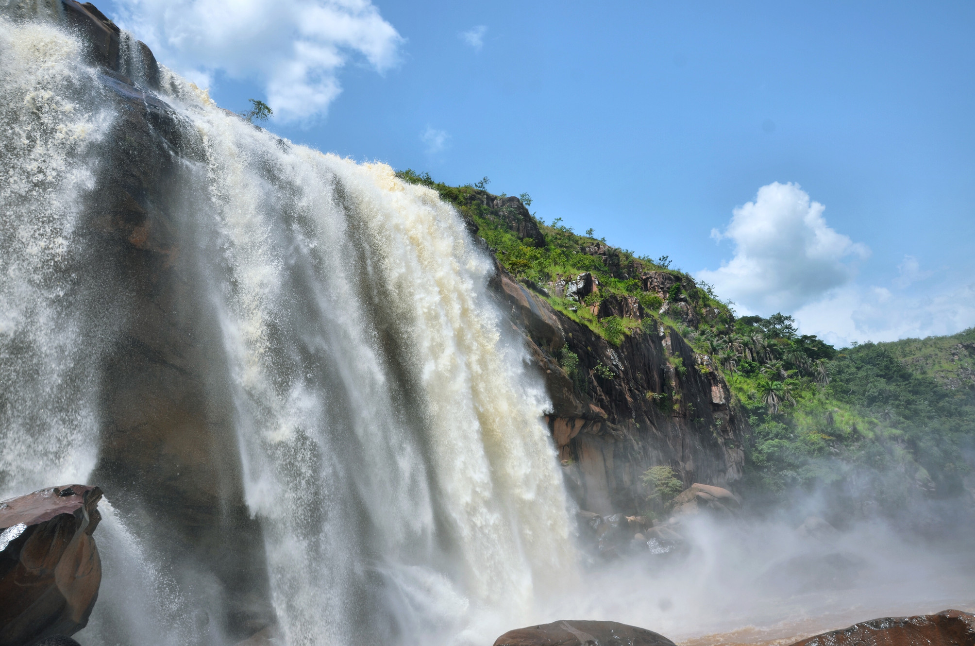 chutes de Loufoulakari près de Brazzaville